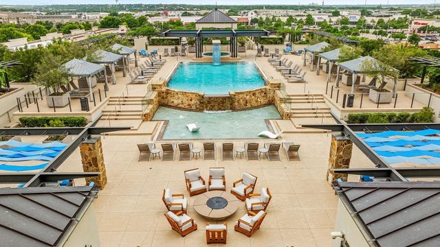 Condo 1415 at Montgomery Plaza