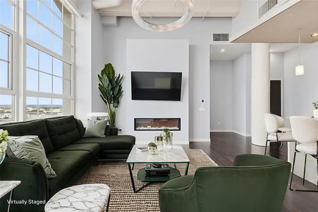 Condo 1827 at Montgomery Plaza
